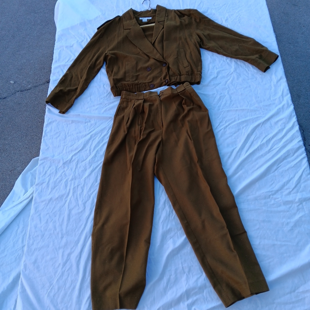 Olive Green Pantsuit with Relaxed Fit and Bomber Style